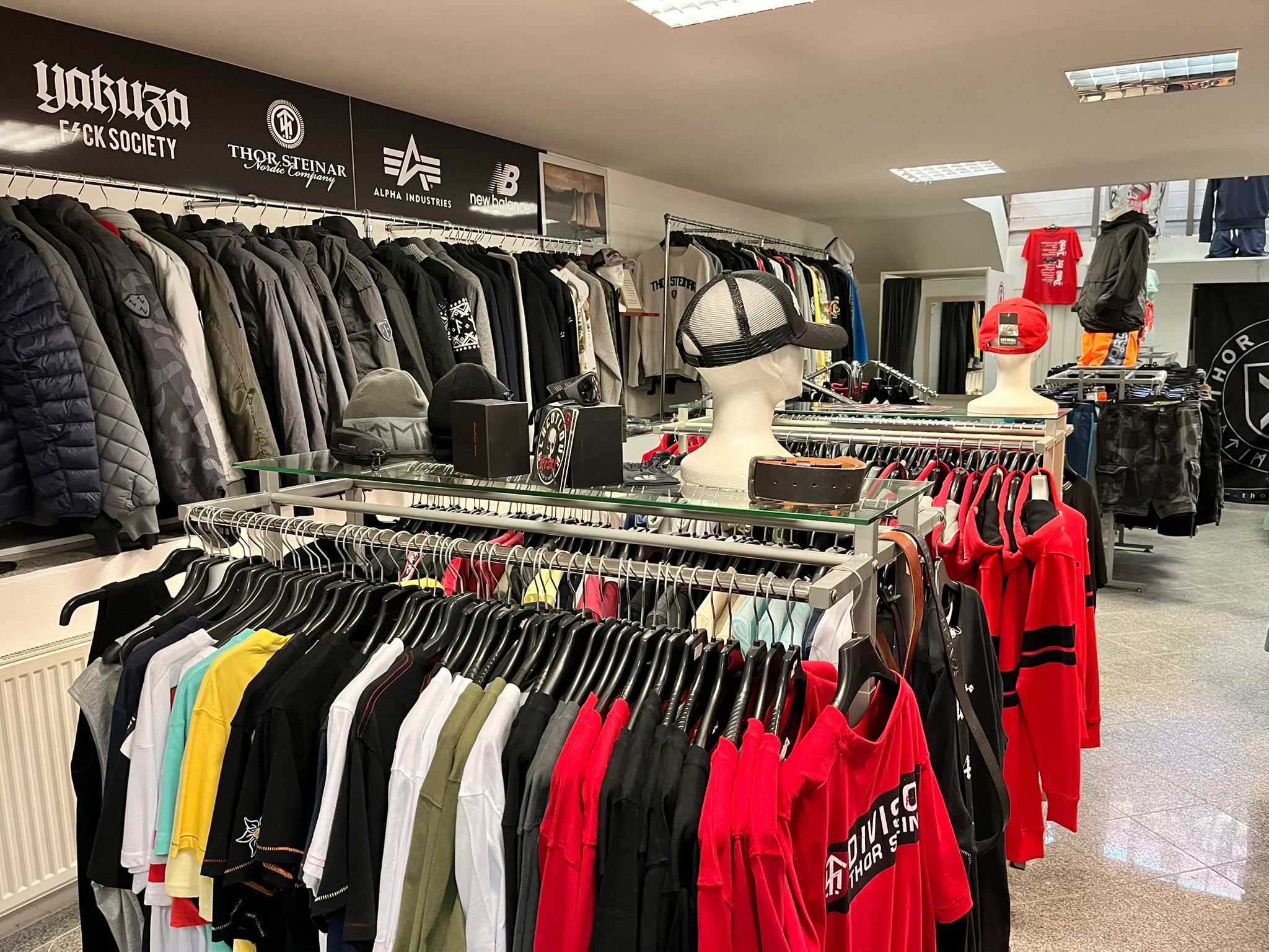 Machine Store České Budějovice - interiér prodejny